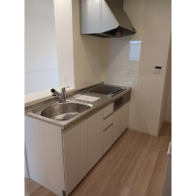 サンヒルズ青山 203【管理NO：1-028377501-02030】 ★家具家電は申し込み後に搬入します★ ★2026年10月下旬入居可能★の物件写真3