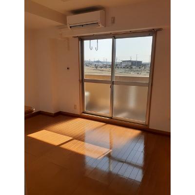 メゾンまえはたⅢ 208【管理NO：1-014289701-02070】 ★家具家電は申し込み後に搬入します★ ★2026年11月上旬入居可能★の物件写真2