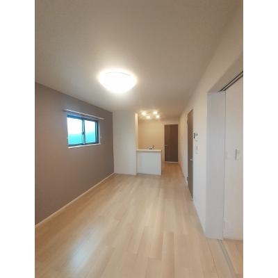 Ｍ・Ｒ・Ｍ　Ⅱ 201【管理NO：1-025526002-02010】 ★家具家電は申し込み後に搬入します★ ★2027年01月下旬入居可能★の物件写真2