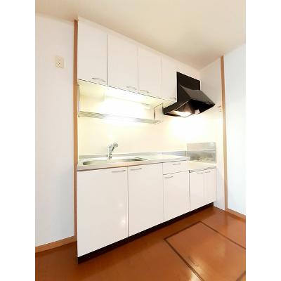 メイクロード 101【管理NO：1-014609401-01010】 ★家具家電は申し込み後に搬入します★ ★2026年12月中旬入居可能★の物件写真3