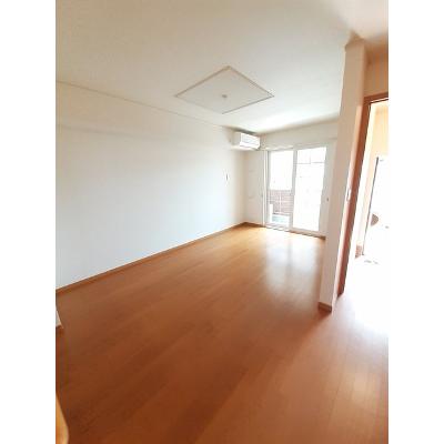 ベルパストラーレ 101【管理NO：1-014032601-01010】 ★家具家電は申し込み後に搬入します★ ★2027年01月上旬入居可能★の物件写真2