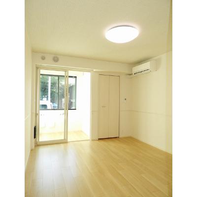 アゲーラ　尾長 105【管理NO：1-027228601-01050】 ★家具家電は申し込み後に搬入します★ ★2026年11月上旬入居可能★の物件写真2
