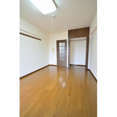 アウローラマンション 407【管理NO：1-007973101-04070】 ★家具家電は申し込み後に搬入します★ ★2026年11月下旬入居可能★の物件写真2