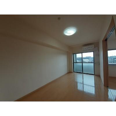 プレステージ空港東 403【管理NO：1-019089301-04030】 ★家具家電は申し込み後に搬入します★ ★2026年12月上旬入居可能★の物件写真2