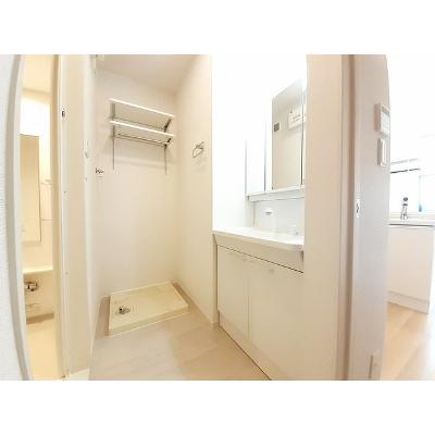 インペリアルＢ 202【管理NO：1-026841602-02020】 ★家具家電は申し込み後に搬入します★ ★2026年11月中旬入居可能★の物件写真6