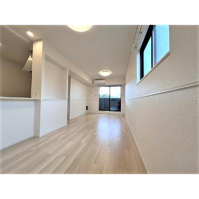 ラクラス唐津　Ⅱ 201【管理NO：1-027651602-02010】 ★家具家電は申し込み後に搬入します★ ★2026年12月中旬入居可能★の物件写真2