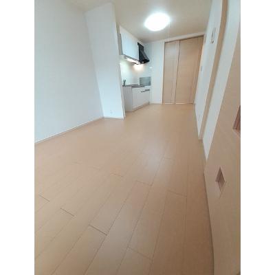 ジュネス二番館 102【管理NO：1-018947902-01020】 ★家具家電は申し込み後に搬入します★ ★2026年12月中旬入居可能★の物件写真2