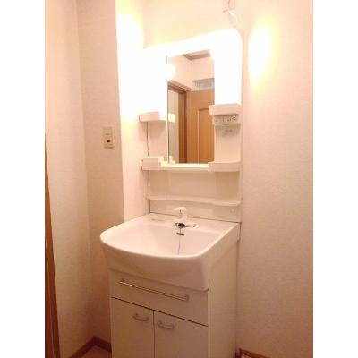 リオ・ラド・パティオ　Ｂ 201【管理NO：1-012674002-02010】 ★家具家電は申し込み後に搬入します★ ★2026年11月下旬入居可能★の物件写真6