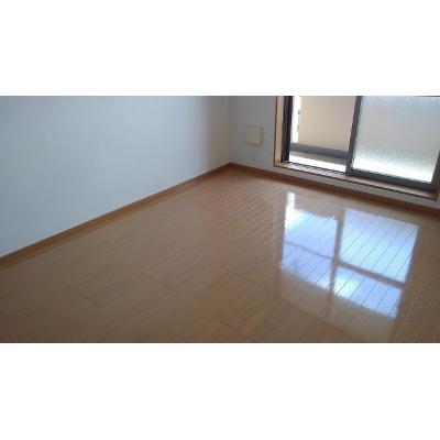 ワン　シーダー　ヒルズ 303【管理NO：1-014590001-03030】 ★家具家電は申し込み後に搬入します★ ★2026年12月中旬入居可能★の物件写真2