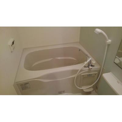 ワン　シーダー　ヒルズ 303【管理NO：1-014590001-03030】 ★家具家電は申し込み後に搬入します★ ★2026年12月中旬入居可能★の物件写真4