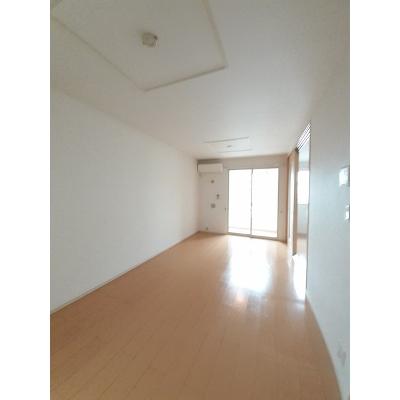メゾン・ド・グラース 201【管理NO：1-017555101-02010】 ★家具家電は申し込み後に搬入します★ ★2026年12月上旬入居可能★の物件写真2