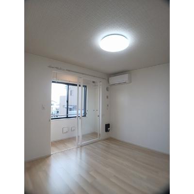 ハピネス　ワン 106【管理NO：1-028001901-01050】 ★家具家電は申し込み後に搬入します★ ★2026年11月上旬入居可能★の物件写真2