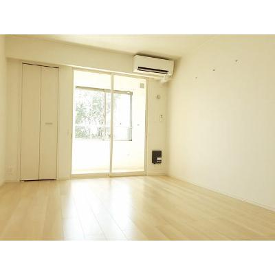 サンロード鼎 102【管理NO：1-027838901-01020】 ★家具家電は申し込み後に搬入します★ ★2026年11月上旬入居可能★の物件写真2