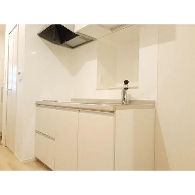 サンロード鼎 102【管理NO：1-027838901-01020】 ★家具家電は申し込み後に搬入します★ ★2026年11月上旬入居可能★の物件写真3
