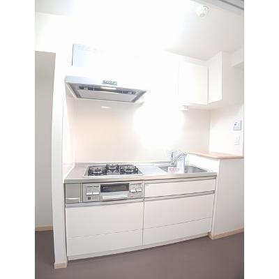 アイ　曙 302【管理NO：1-019925301-03020】 ★家具家電は申し込み後に搬入します★ ★2026年11月中旬入居可能★の物件写真3