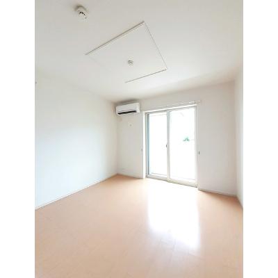 ルーチェ 104【管理NO：1-020410901-01040】 ★家具家電は申し込み後に搬入します★ ★2026年11月中旬入居可能★の物件写真2