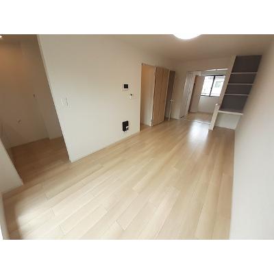 クレストアドバンステンパイⅠ 202【管理NO：1-027333401-02020】 ★家具家電は申し込み後に搬入します★ ★2026年11月中旬入居可能★の物件写真2