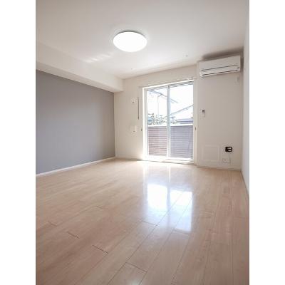 アフロディーⅠ 102【管理NO：1-021549701-01020】 ★家具家電は申し込み後に搬入します★ ★2026年12月中旬入居可能★の物件写真2