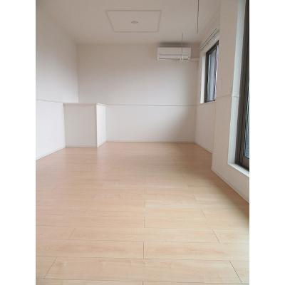 フォルツァ弐番館 201【管理NO：1-023595202-02010】 ★家具家電は申し込み後に搬入します★ ★2027年01月中旬入居可能★の物件写真2