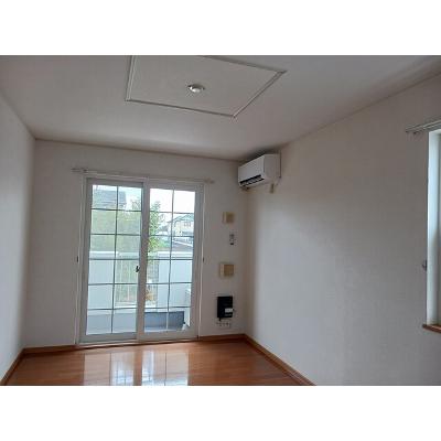サイプレスＢ 103【管理NO：1-013876602-01030】 ★家具家電は申し込み後に搬入します★ ★2026年12月中旬入居可能★の物件写真2