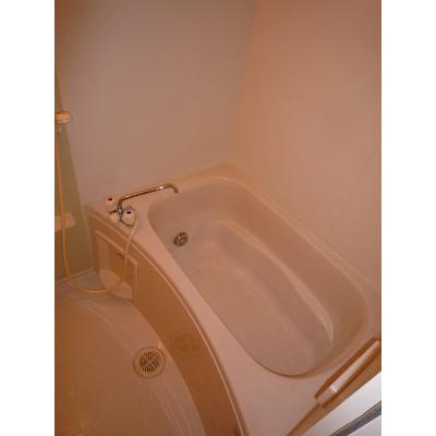 ノーブル・フラワーＢ 203【管理NO：1-013679602-02030】 ★家具家電は申し込み後に搬入します★ ★2026年12月上旬入居可能★の物件写真4