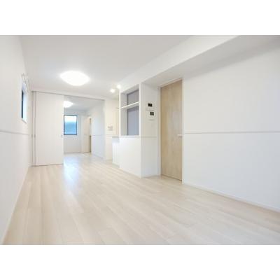 カミーノ　アムレト　Ⅲ 201【管理NO：1-027978203-02010】 ★家具家電は申し込み後に搬入します★ ★2026年11月中旬入居可能★の物件写真2