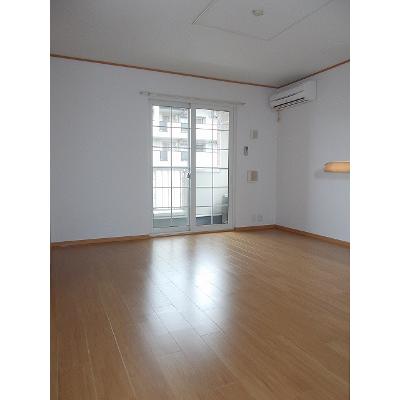 ファインロイテⅣ 101【管理NO：1-013299402-01010】 ★家具家電は申し込み後に搬入します★ ★2026年11月中旬入居可能★の物件写真2
