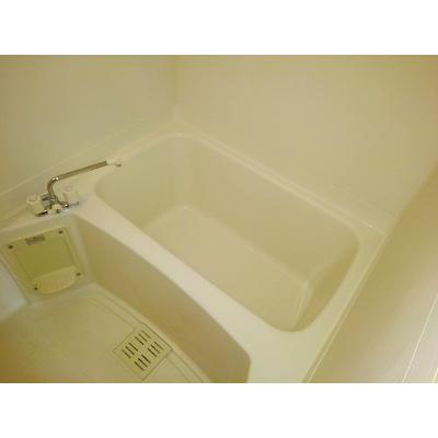 グランパズドリーム砺波 203【管理NO：1-010257701-02030】 ★家具家電は申し込み後に搬入します★ ★2026年12月上旬入居可能★の物件写真4