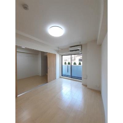 Ｆｏｒｅｓｔ三軒茶屋 102【管理NO：1-021664801-01020】 ★家具家電は申し込み後に搬入します★ ★2026年12月下旬入居可能★の物件写真2