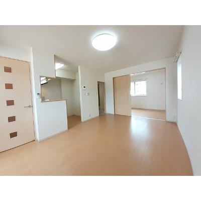 ベルローゼ梅原 104【管理NO：1-020342201-01040】 ★家具家電は申し込み後に搬入します★ ★2026年11月下旬入居可能★の物件写真2