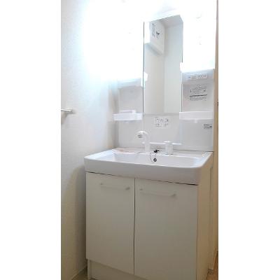 アイリス 102【管理NO：1-020383801-01020】 ★家具家電は申し込み後に搬入します★ ★2026年11月中旬入居可能★の物件写真6