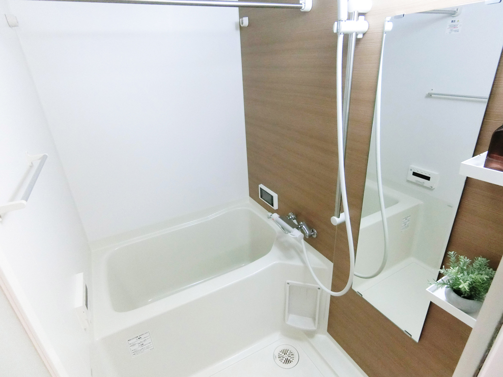 マンスリーリブマックス梅田レジデンス※【駅2分・温水洗浄便座・浴室換気乾燥機・NET対応】≪エクセレントシリーズ≫の物件写真6