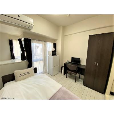 ユニオンマンスリー黄金町１　705　1R・シングル☆上層階のお部屋♪オートロック完備♪デスク＆チェア付き♪■京急本線「黄金町駅」徒歩2分の物件写真1