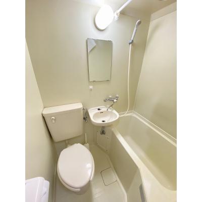 ユニオンマンスリー黄金町１　705　1R・シングル☆上層階のお部屋♪オートロック完備♪デスク＆チェア付き♪■京急本線「黄金町駅」徒歩2分の物件写真4