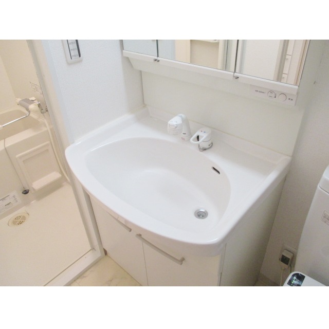 マンスリーリブマックス横浜石川町グランフォース■『25平米・駅3分』【独立洗面・浴室乾燥付】≪エクセレントシリーズ≫の物件写真5