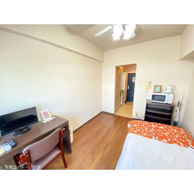 ユニオンマンスリー横浜駅西口１　705　1R・シングル☆上層階で眺めのいいお部屋♪安心のオートロック完備♪人気のデスク＆チェア付き♪の物件写真2