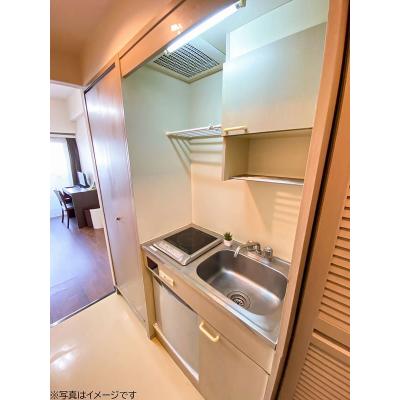 ユニオンマンスリー横浜駅西口１　705　1R・シングル☆上層階で眺めのいいお部屋♪安心のオートロック完備♪人気のデスク＆チェア付き♪の物件写真3