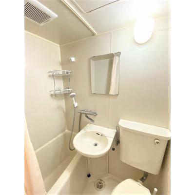 ユニオンマンスリー横浜・白楽１　205　1R・シングル☆■安心のオートロック完備♪デスク＆チェア付きでテレワークにもおすすめ♪■東急東横線利用で渋谷・横浜まで乗換なしでアクセスの物件写真6