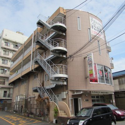 マンスリーリブマックス和歌山駅西【NET対応・洗浄機能付便座・洋室広々】≪スタンダードシリーズ≫の外観画像