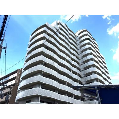 天神まで徒歩８分！渡辺通・薬院もラクラク通勤【ライオンズマンション天神南】の物件写真1