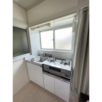 ペット可物件♪【新高円寺駅徒歩４分・バストイレ別】◇広々１ＤＫ◇近隣スーパー有★都心へのアクセス良好♪ＭＨ新高円寺Ⅱの物件写真3