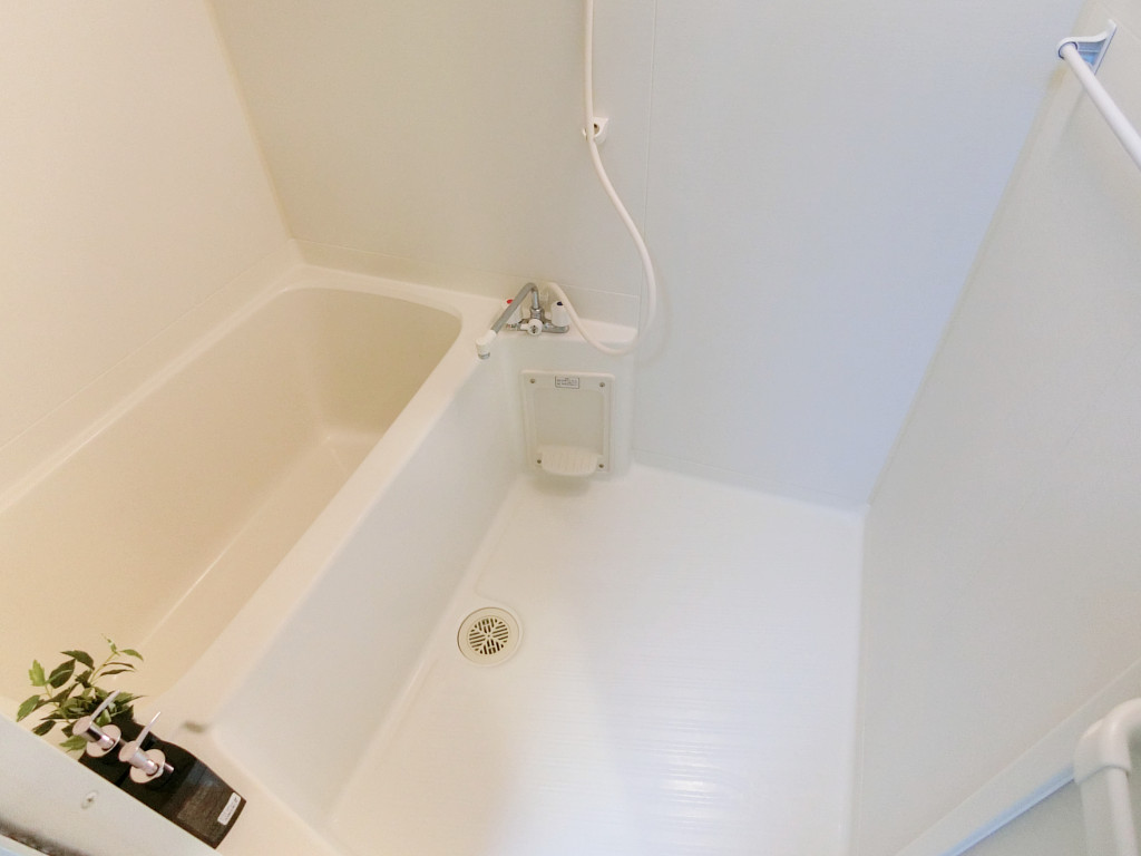 マンスリーリブマックス松山勝山町駅ウェスティン※『ツインベッド』【洋室14帖・32型TV・洗浄機能付き便座・NET対応】≪エクセレントシリーズ≫の物件写真6