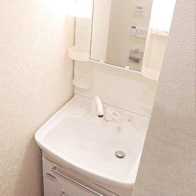 apartment 〒107-0052　東京都港区赤坂２丁目5-1 S-GATE赤坂山王　9F