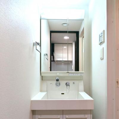 【スポット割引🚩本日～3/16】👈この期間中のみ、賃料を1日￥2500（水道・光熱費込み）でご案内💁‍♀️　【ネット無料/無制限】　　アスヴェル南森町 🚭　　［No.1545080］の物件写真3