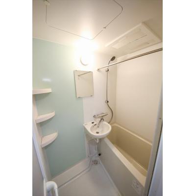 ユニオンマンスリー横浜吉野町５　604　1K・セミダブル☆◆インターネット固定回線（有線）無料の部屋◆！の物件写真4