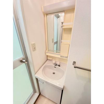 ●2026年5月11日から入居可●ユニオンマンスリー南柏１　302　1R・ダブル・くつろぎstyle☆人気の角部屋♪バストイレ別・独立洗面台♪快適なダブルベッド♪の物件写真6