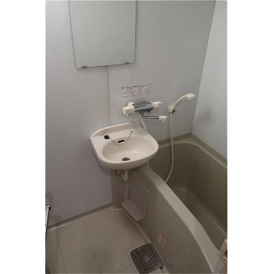 OneLife九段スタジオ【★浴室乾燥機,2口コンロ,室内洗濯機,★東京通信病院までアクセス良好！】の物件写真5