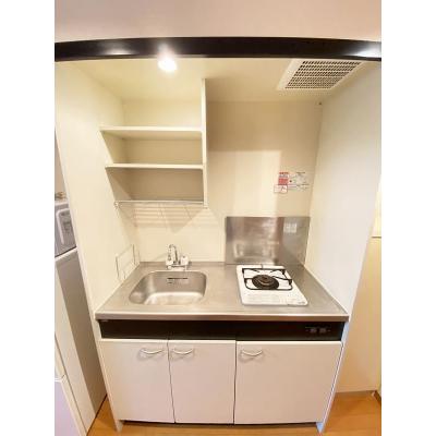 ユニオンマンスリー永山１　102　1K・ダブル☆■人気のバストイレ別・独立洗面所♪便利な宅配BOX完備♪ワークスペースにおすすめのデスク＆チェア付き♪の物件写真2