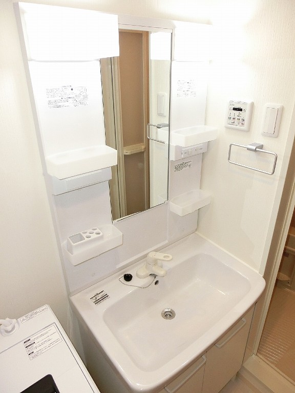 マンスリーリブマックス広島駅東カニヤ★【NET対応・洗浄機能付便座・浴室乾燥機】≪エクセレントシリーズ≫の物件写真5