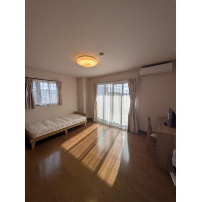 【三島駅徒歩6分🚶‍♂️】📶Wi-Fi無料＆🛋家具家電完備！出張に最適なお部屋✨（U004）の物件間取り図